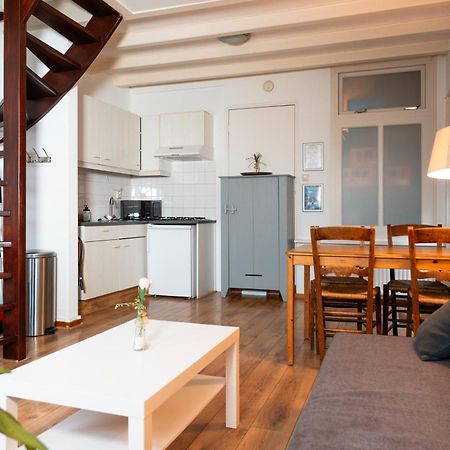 Hotel - Cafe De Harmonie Edam Bagian luar foto