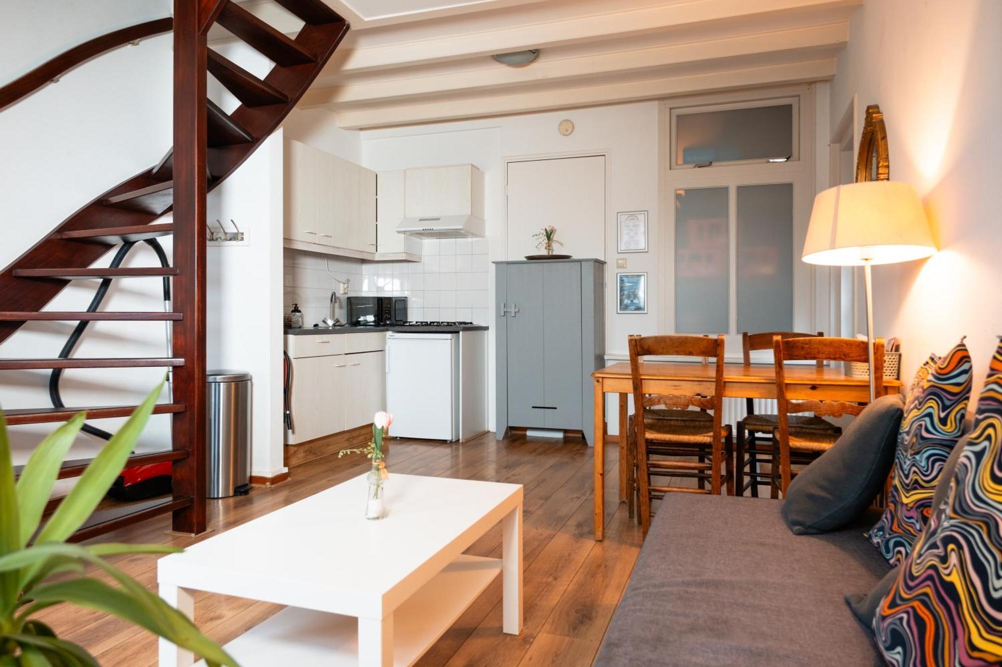 Hotel - Cafe De Harmonie Edam Bagian luar foto